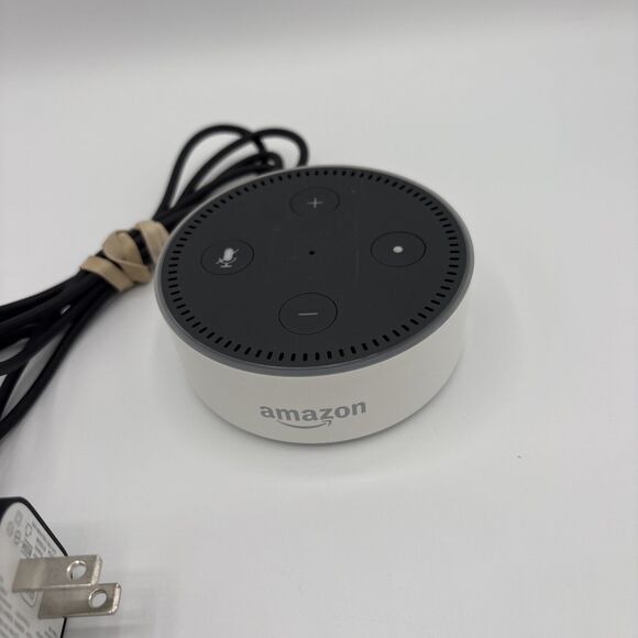 Amazon RS03QR Echo Dot 2nd Generation Smart Speaker with USB Cable And Plug. - Picture 5 of 10